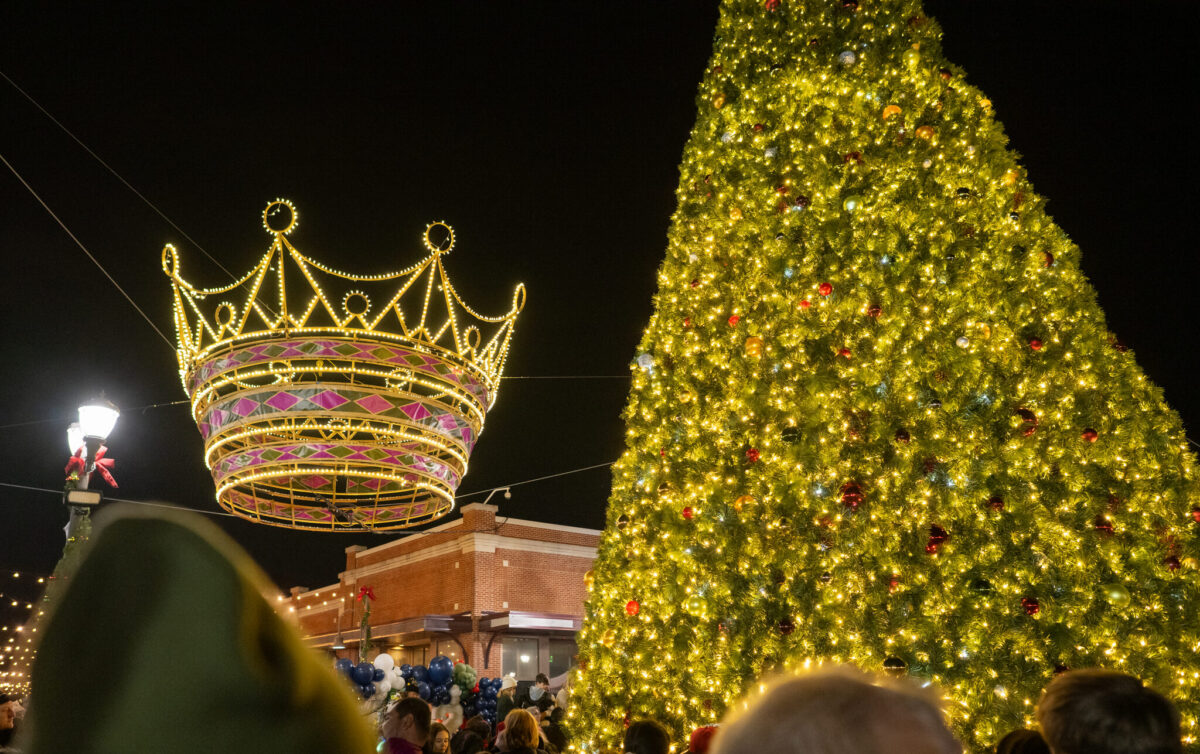 Zona Rosa Tree Lighting 2024 Nicole Bissey Photography 100