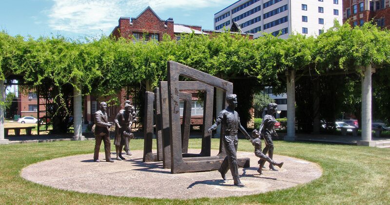 Bloch Cancer Survivors Park on the Country Club Plaza
