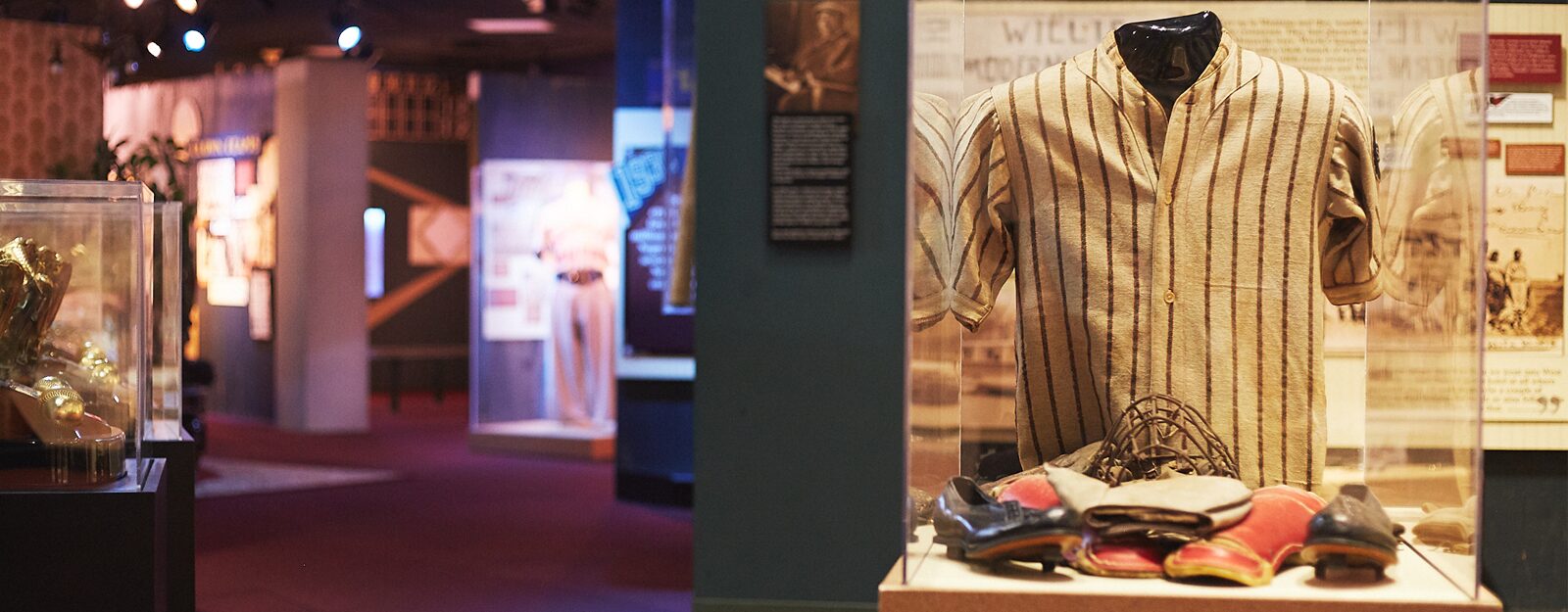 KC Attractions Pass | Visit KC, image size:1600x625