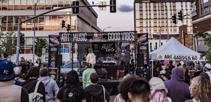 First Fridays in the Crossroads Arts District_Gabriel Reyes (1)