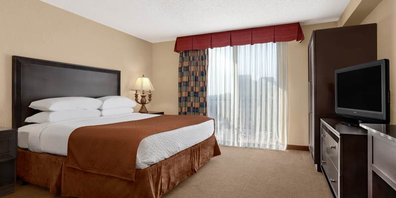 Embassy Suites by Hilton Kansas City Plaza – Image_4
