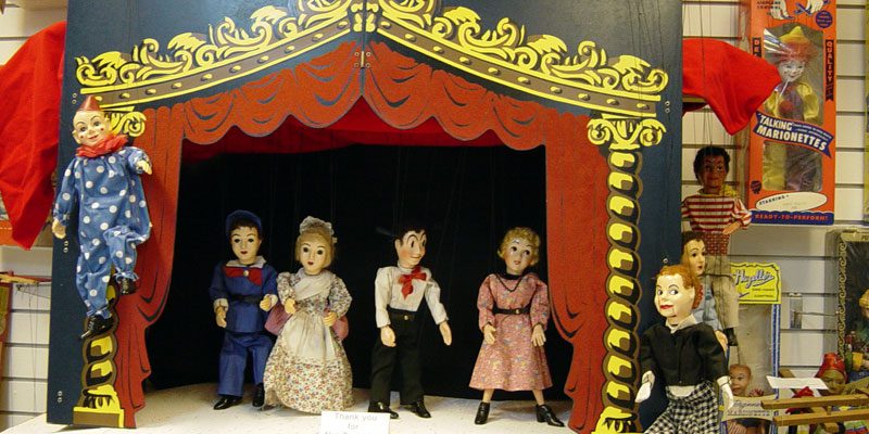 Puppetry Arts Institute – Logo_1