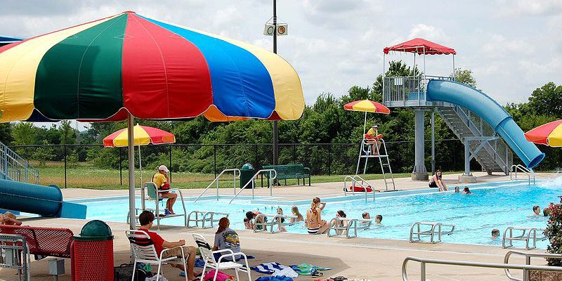 Louisburg Aquatic Center – Logo_1