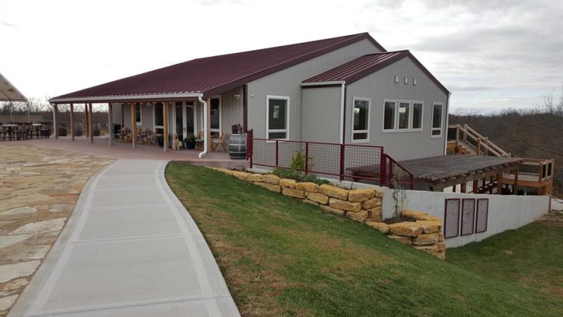 Fence Stile Vineyards, Winery & Distillery and NYX Lounge – Image_1