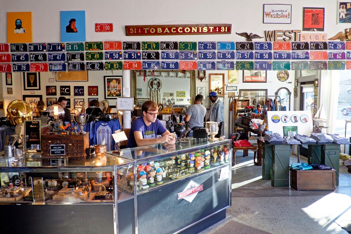 Souvenirs in Westside