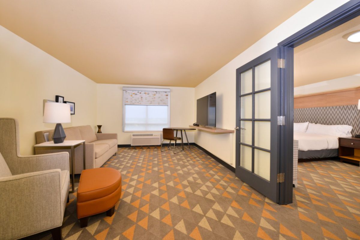 Holiday Inn KCI Airport and Expo Center – Image_3