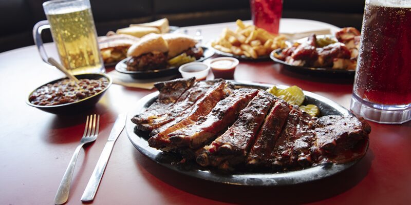 Gates Bar-B-Q - Leawood