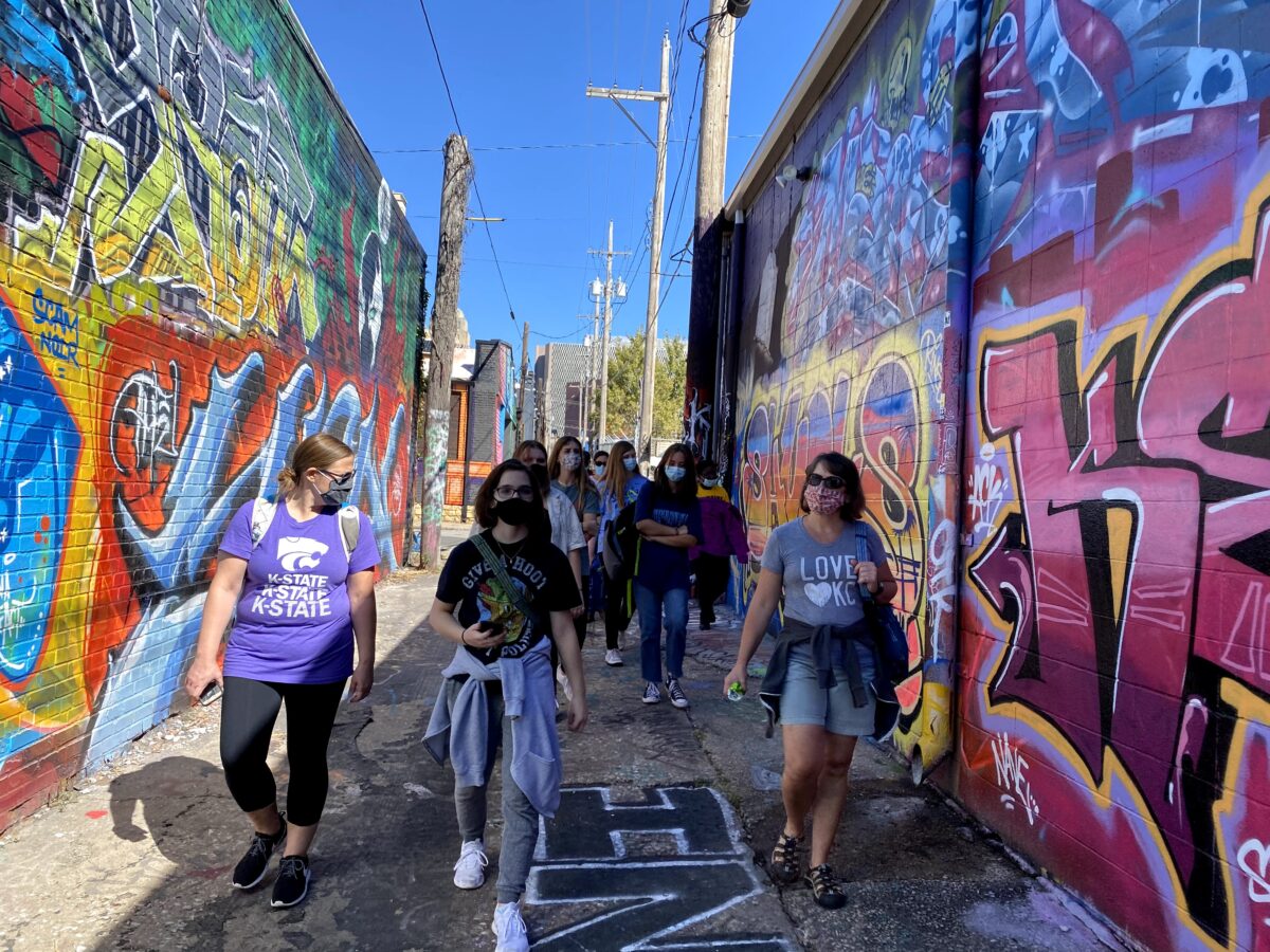 Spray See MO Mural Hike – Event_Image2 [EVENT]