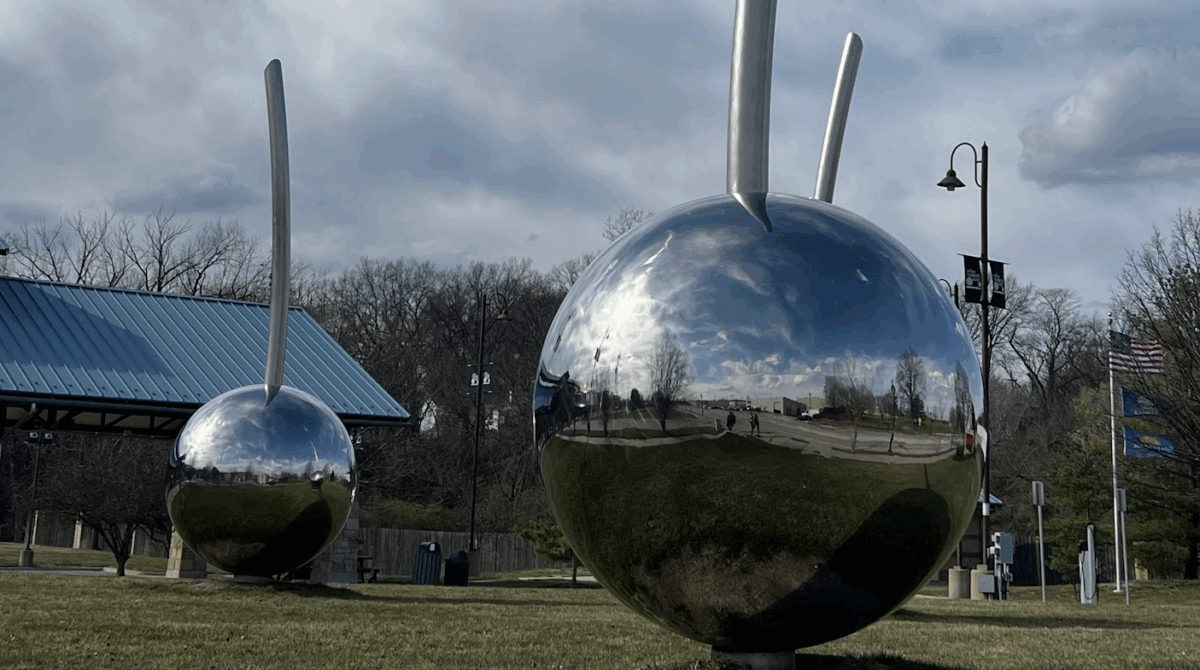 Merriam Urban Hike with a Salvadoran food stop – Event_Image2 [EVENT]