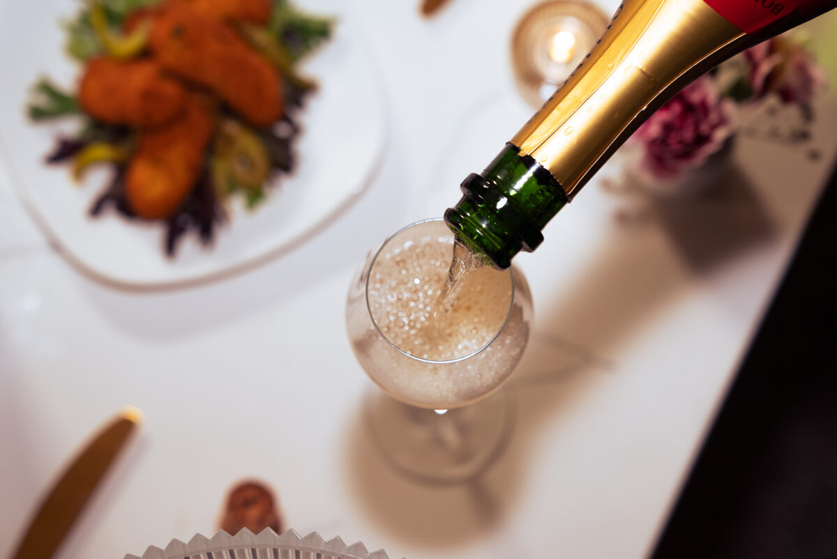 Blanc Champagne Bar – Logo_1 [LISTING]