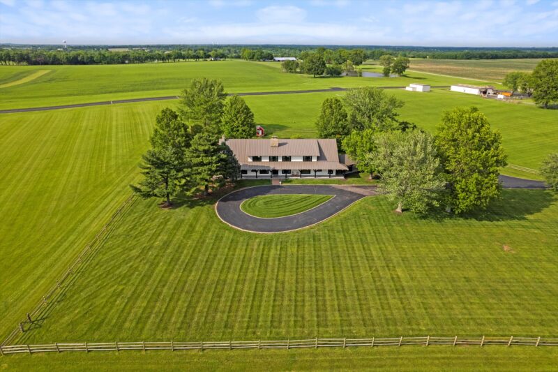 Cozy In KC – Image_1 [LISTING]