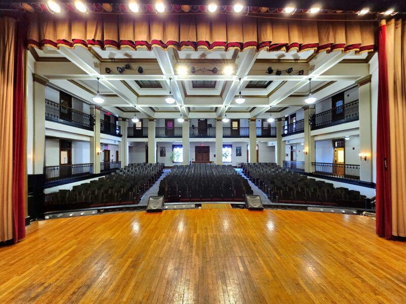 Paola Community Center – Image_1 [LISTING]