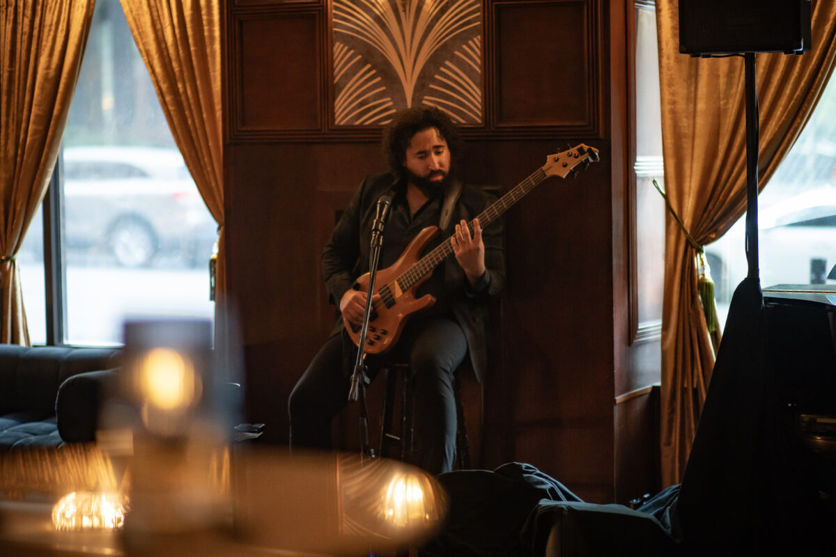 Bass Guitarist Shaun Munday at VOO Lounge – Event_Image [EVENT]