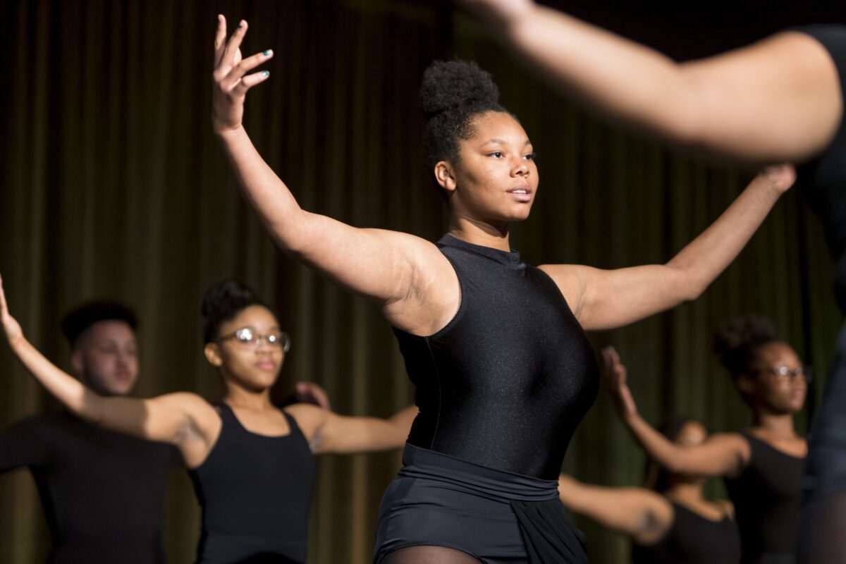 Kansas City Friends of Alvin Ailey – Image_4 [LISTING]