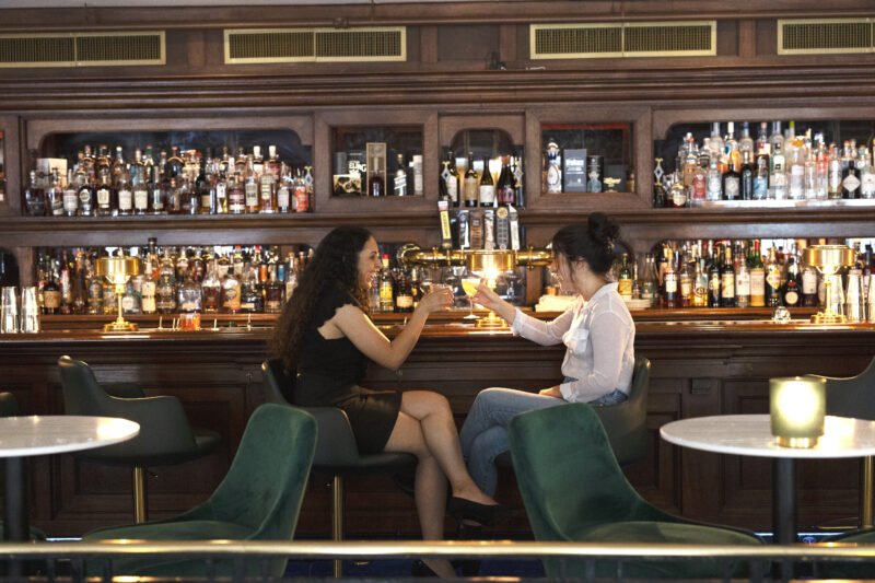 VOO Lounge_MMGY2023 – Pilsen Photo Co-op (7)