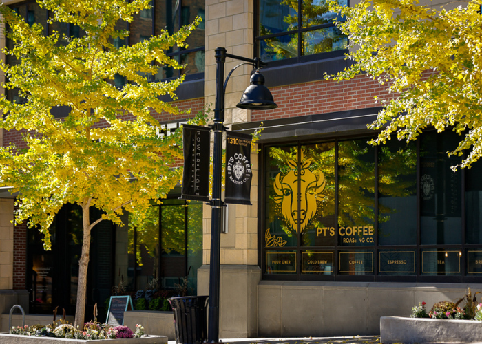 PT’s Coffee Power & Light – Image_1 [LISTING]