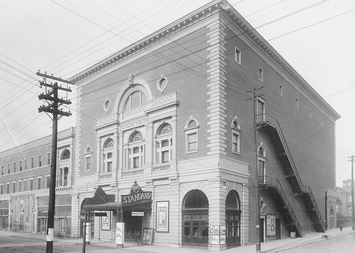 The Grand Lady of 12th Street: 125 Years of the Folly Theater – Event_Image [EVENT]