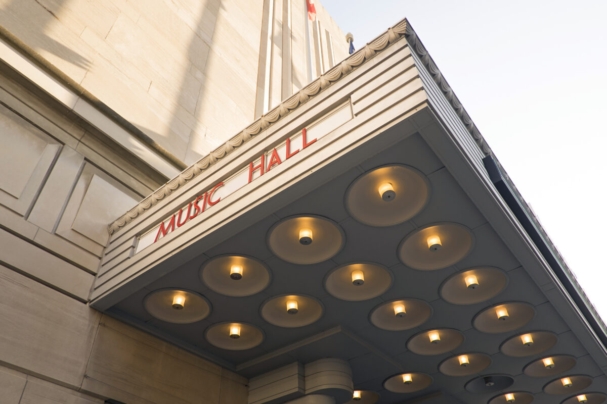 Music Hall – Jason Dailey (2)
