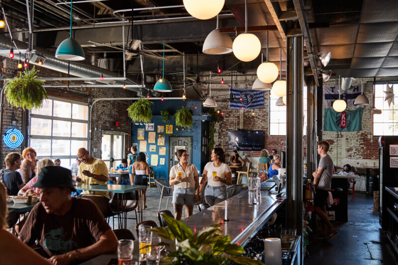 Strange Days Brewing Co – Pilsen Photo Co-op (30) (1)