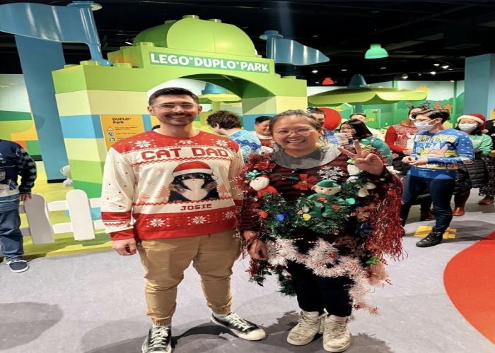 LEGO Adult Night – Holiday Bricktacular Tacky Sweater Party at LEGOLAND Discovery Center Kansas City – Event_Image [EVENT]
