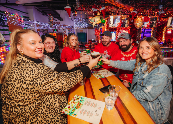 Tinsel Tavern at KC Live! – Event_Image [EVENT]