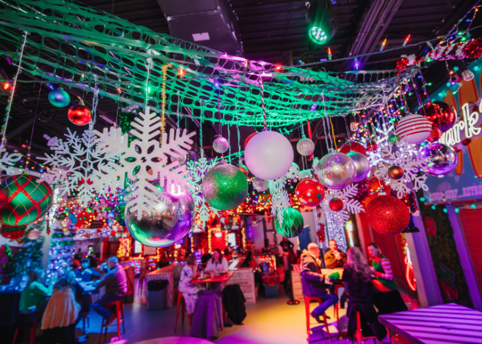 Tinsel Tavern at KC Live! – Event_Image5 [EVENT]