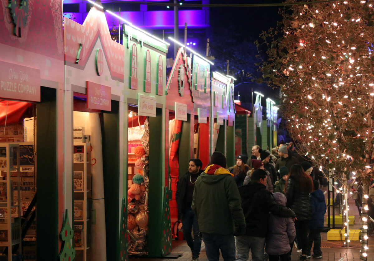 Experiência de Natal Hallmark - Derek Byrne (7)