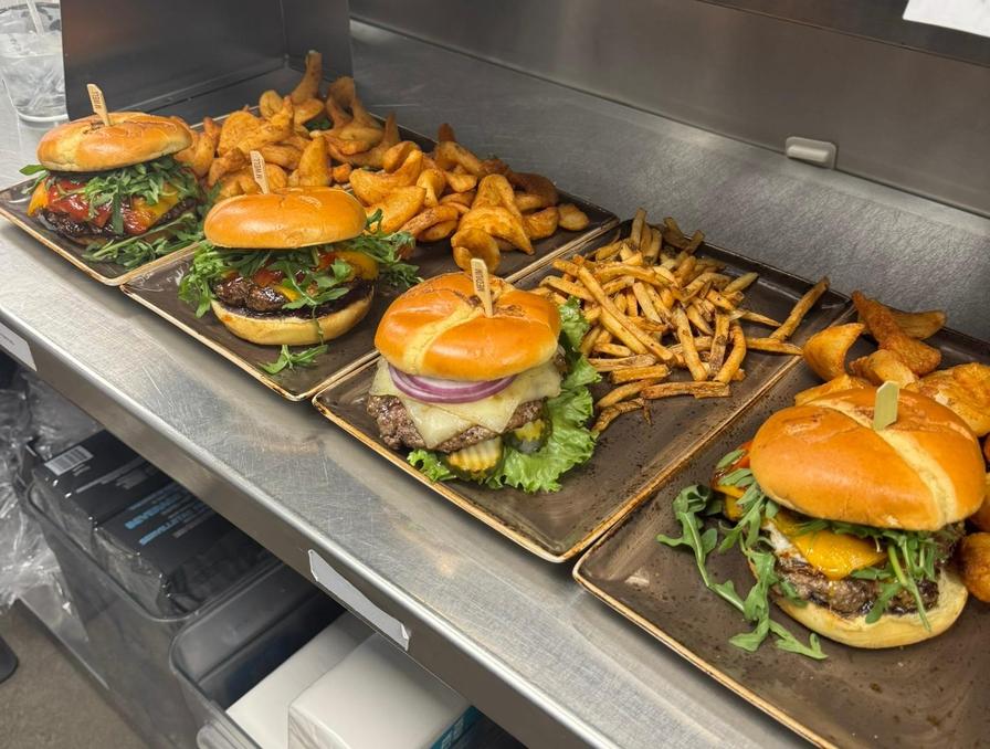 ALL LOCATIONS – $10 Burger Mondays- Iron Horse Bar & Grill – Event_Image4 [EVENT]