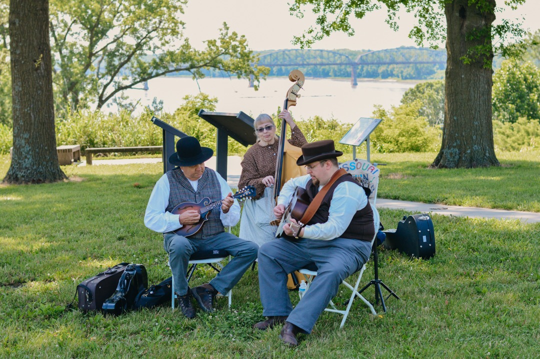 Fun on the Bluff – Event_Image3 [EVENT]