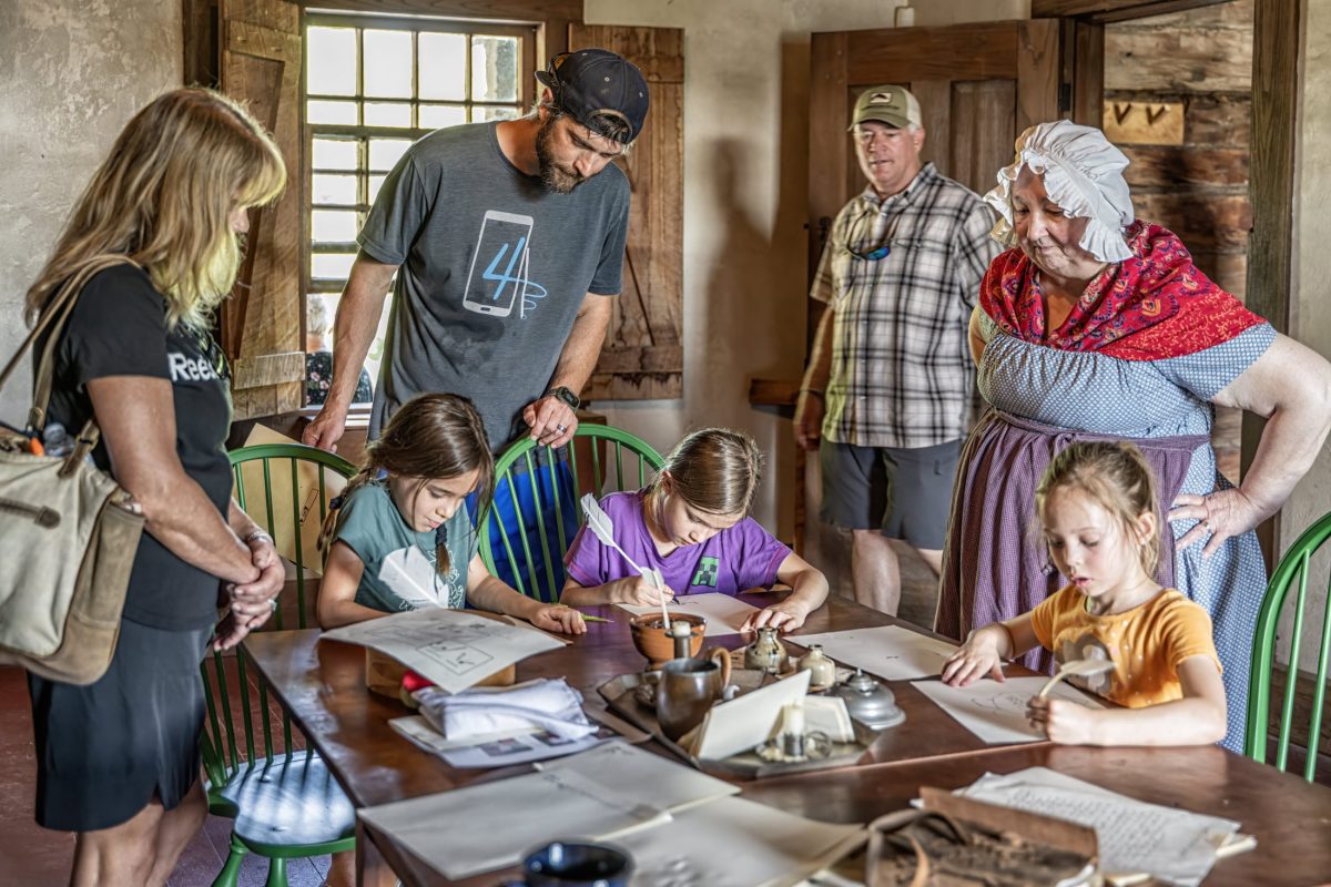 Paper Marbling & Quill Writing at Fort Osage – Event_Image [EVENT]
