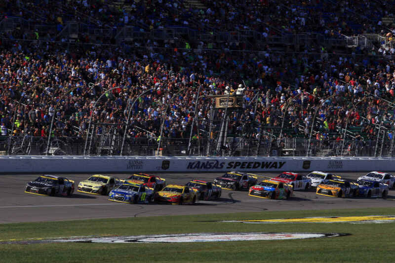 2016 NASCAR Kansas