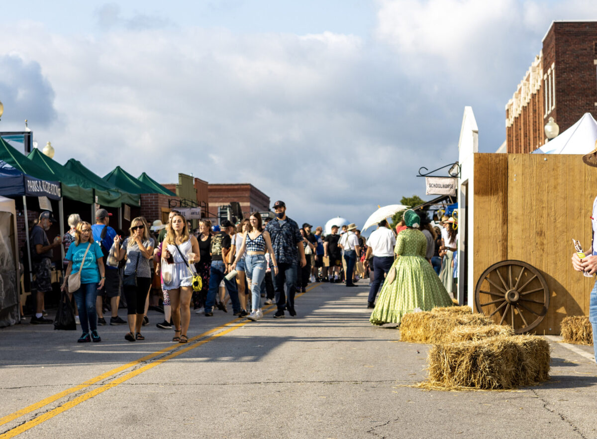 Santa-Cali-Gon Days at Independence Square (3)