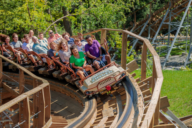 Zambezi Zinger – Worlds of Fun (2)