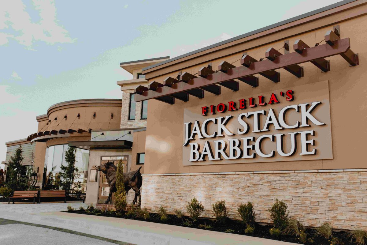 Fiorella’s Jack Stack Barbecue – Lenexa – Image_3 [LISTING]