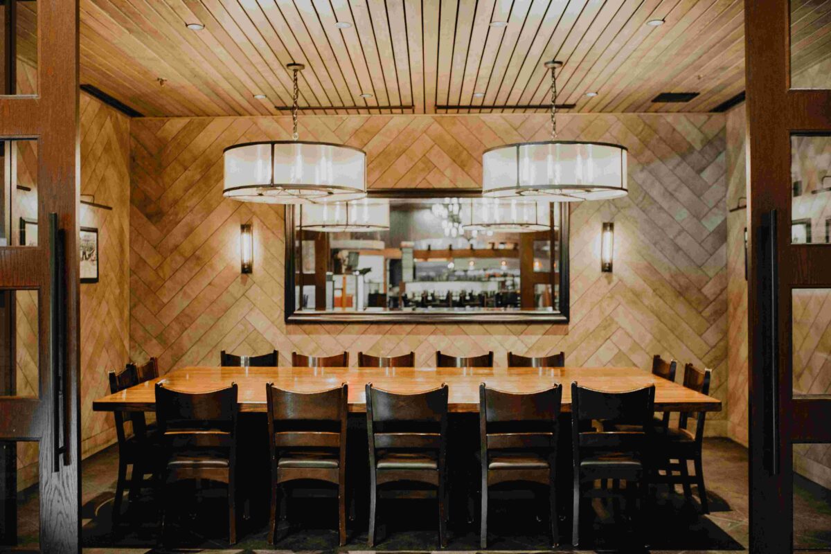 Fiorella’s Jack Stack Barbecue at the Freight House – Image_3 [LISTING]