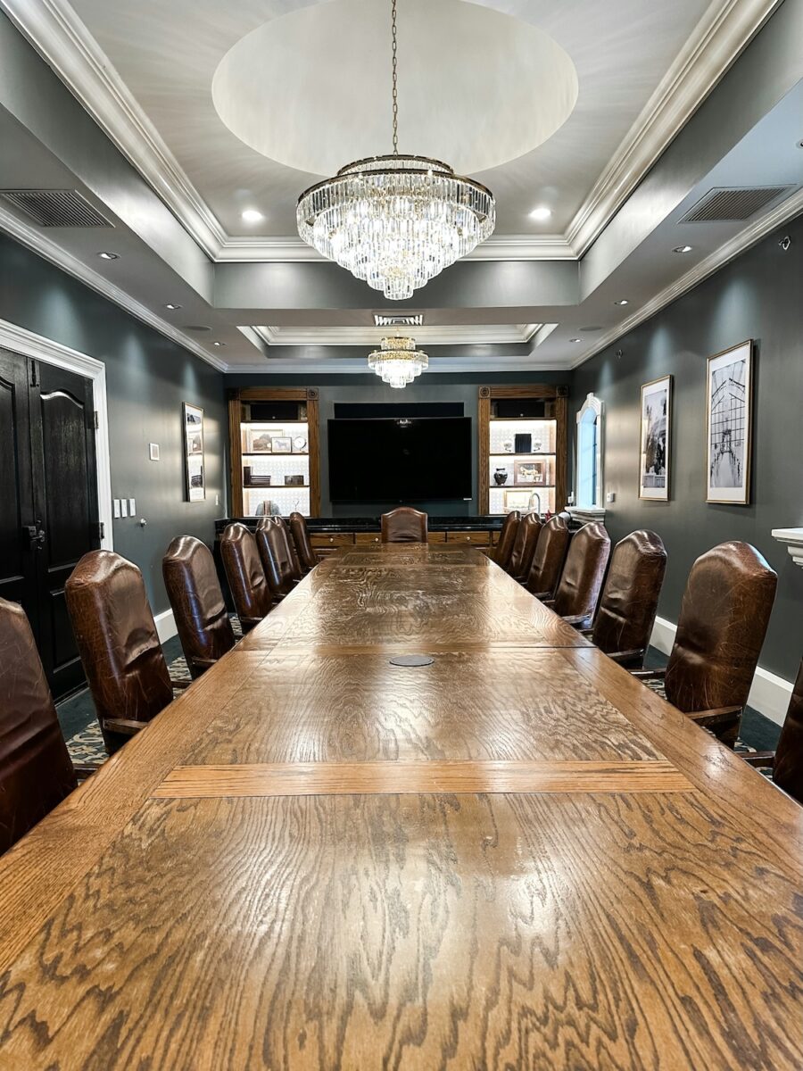 Chateau Avalon Resort & Spa – Logo_1 [LISTING]