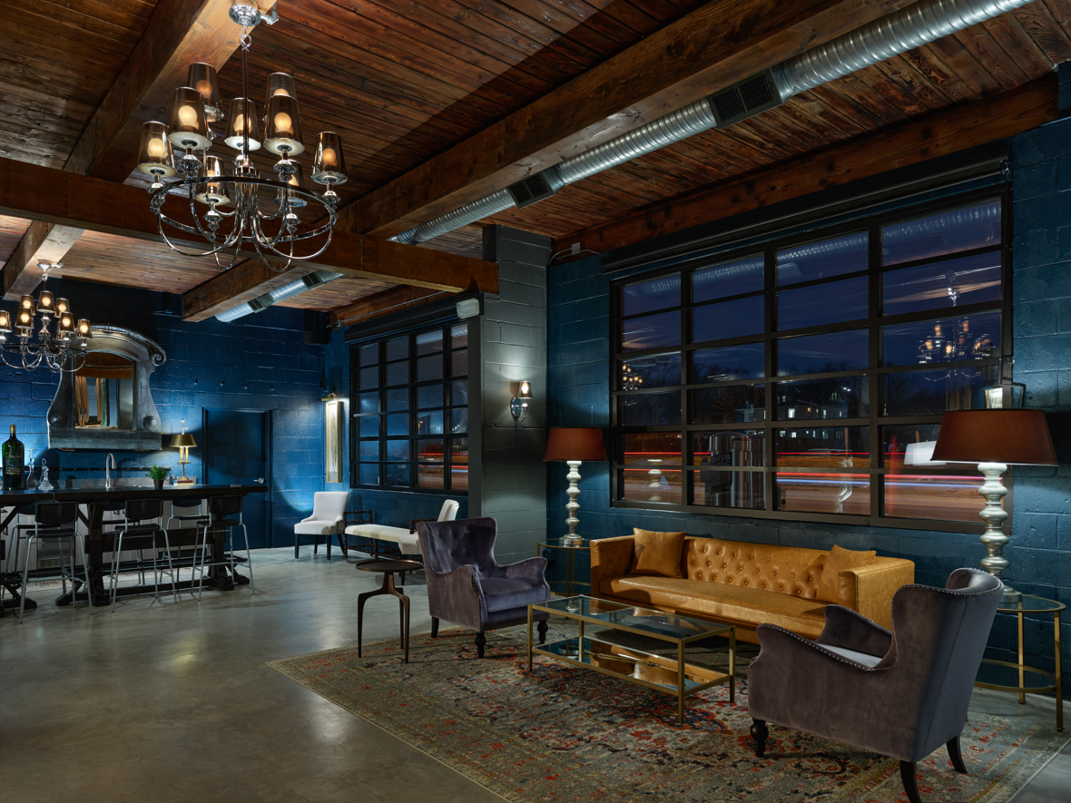 The Manheim – Image_2 [LISTING]