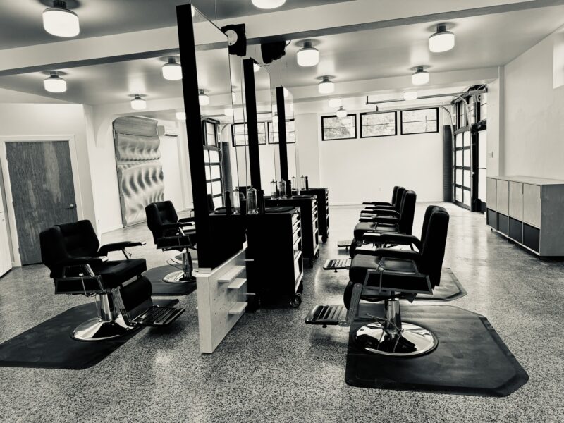 Hillside Parlor – Image_1 [LISTING]