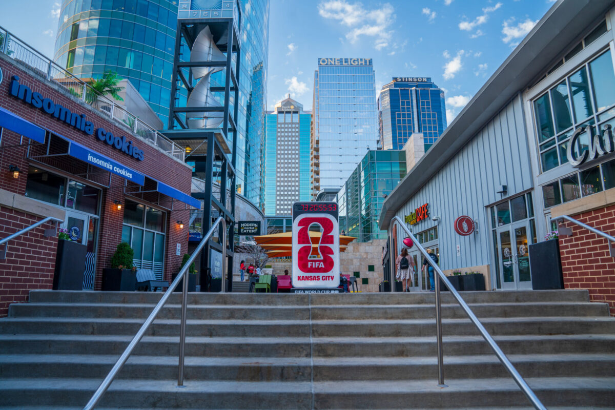 Power & Light – PNC Plaza – FIFA Countdown Clock_Mike Day (2)