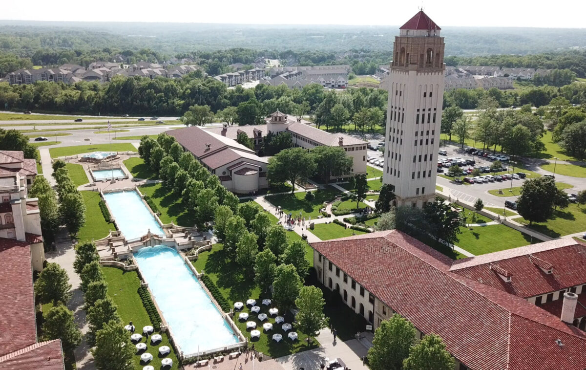 Unity Village – Luftaufnahme des Campus