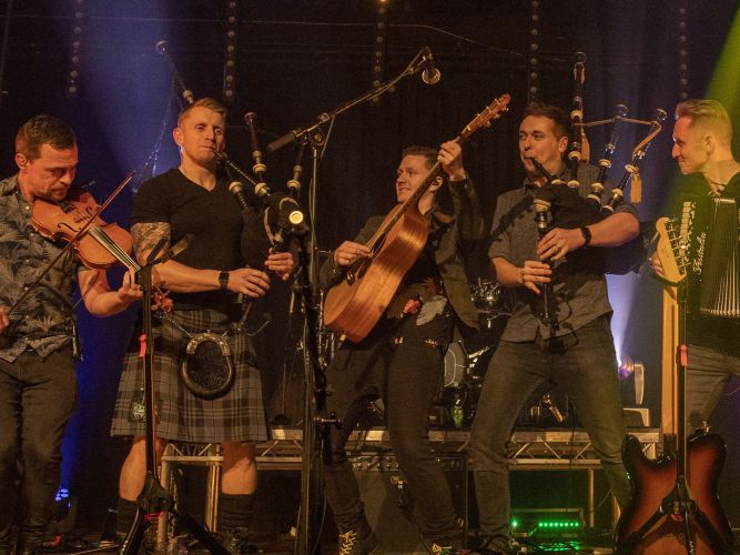 Skerryvore – صورة_الحدث [EVENT]
