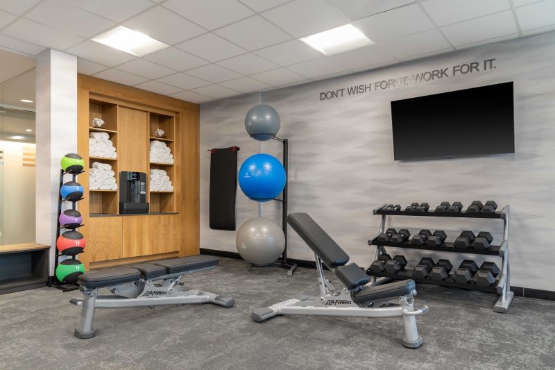 Fairfield Inn & Suites Kansas City at The Legends – Image_2 [LISTING]