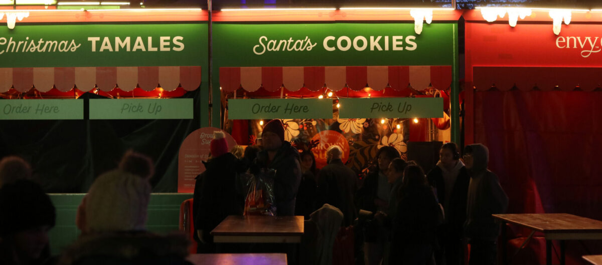 Experiência de Natal da Hallmark – Derek Byrne (3)