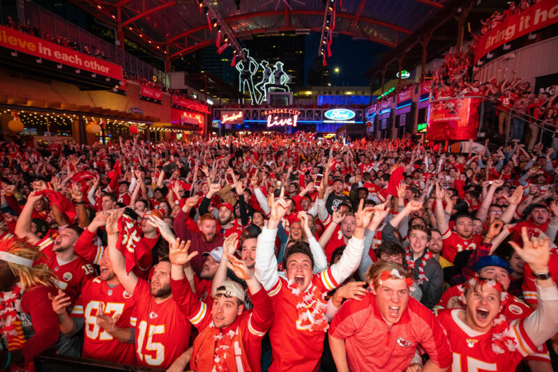 Superbowl – KC Live! Block (7)